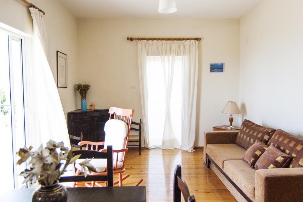 Janakis Apartments Himare Luaran gambar