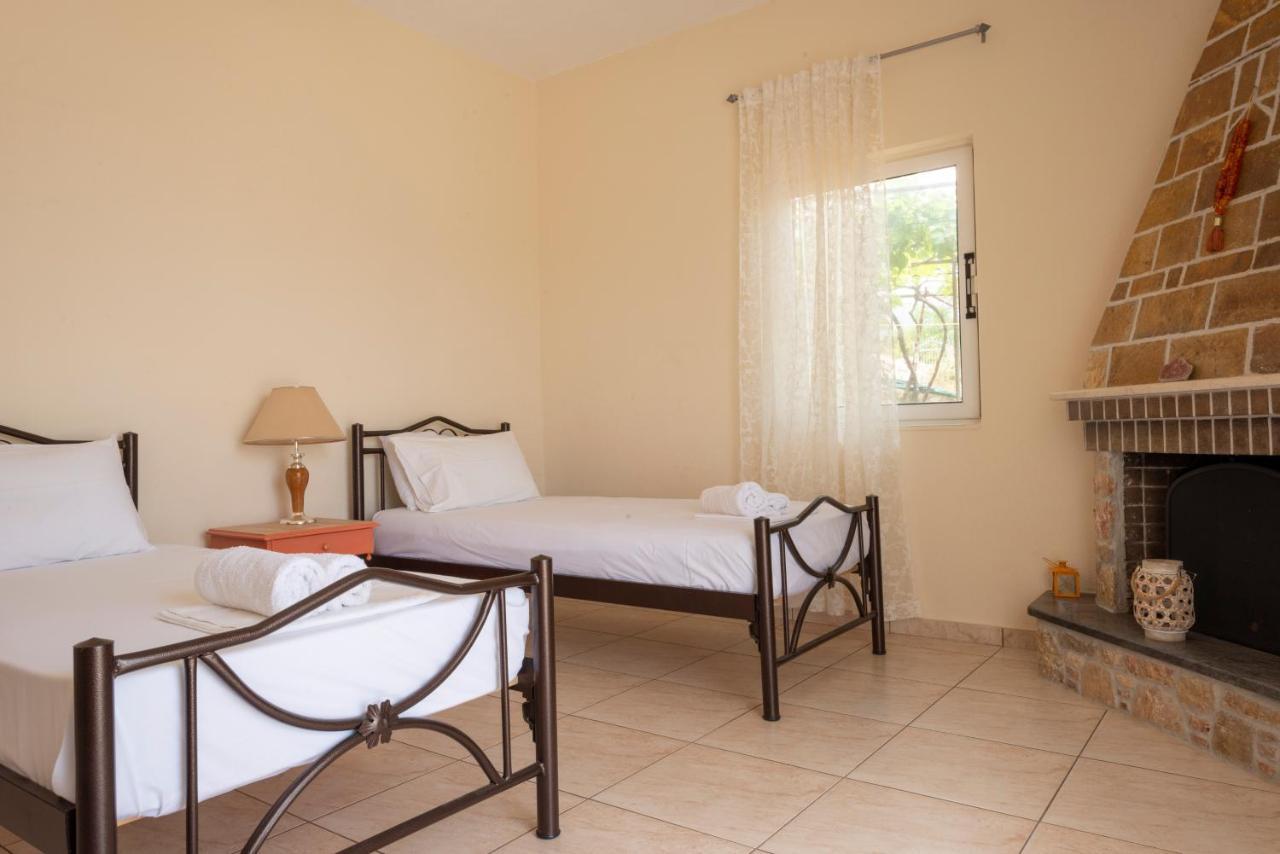 Janakis Apartments Himare Luaran gambar